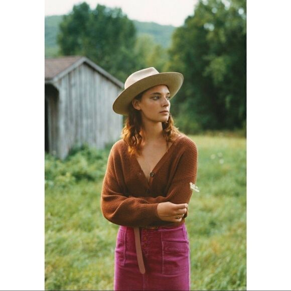 NEW Anthropologie Pilcro Talia Pink Raspberry Corduroy Button Mini Skirt Size 2 - Picture 2 of 6